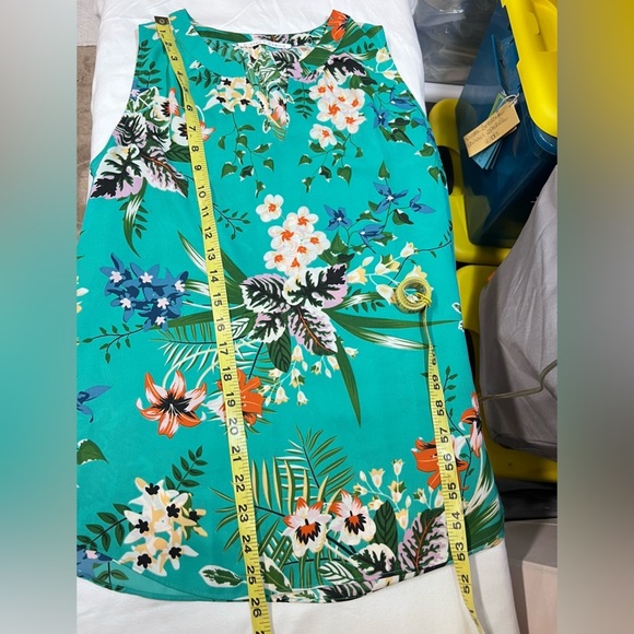 VIOLET & CLAIRE Teal floral sleeveless blouse size M. - Picture 11 of 11